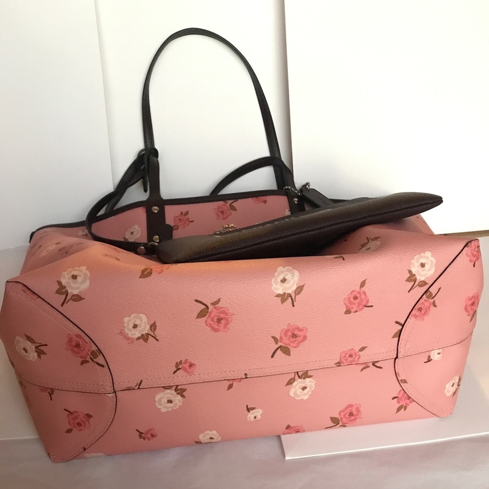 🌹🌸coach reversible tote shoulder bag/large - Picture 6 of 6